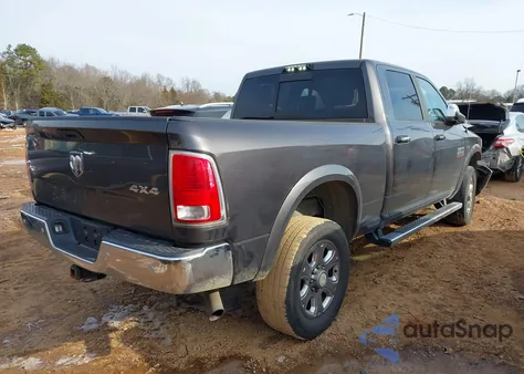 2018 Ram 2500 Laramie 4X4 6'4 Box z USA, uszkodzony, nr VIN 3C6UR5FJ9JG329269